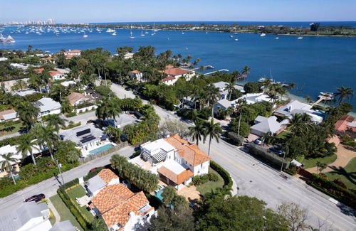 Palm Beach - West Palm Beach House | Luxury Estate/Mins2Water/Pool+Hot Tub