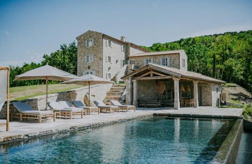 Motovun Villa | Luxury estate with 6 hectares land near hilltop town Motovun