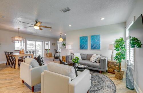 Apollo Beach House | Luxury Gem with Private Pool and Dock in Apollo Beach