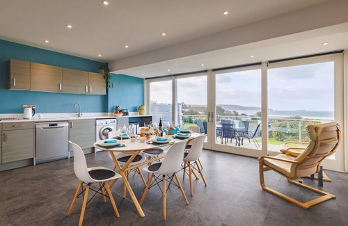 Broad Haven House | luxury holiday home with hot tub and stunning sea views