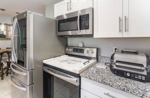 Richmond House | Luxury & Hospitality Lex l0 min 20 min UK Pets👍self check-in & out, Fire pit