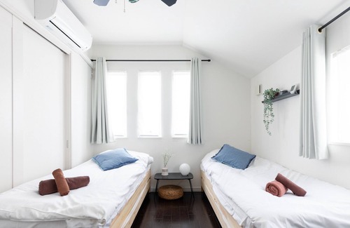Nerima House | Luxury House, 2 floors, roof top terrace, parking, full kitchen
