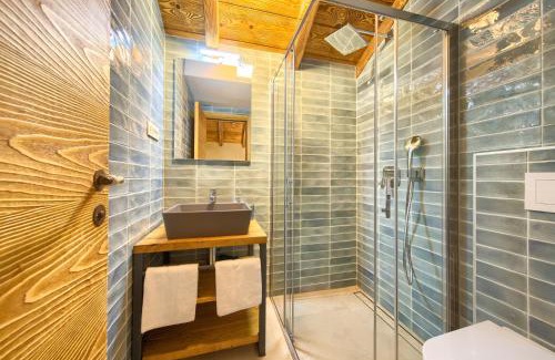 Nenadici Villa | Luxury Jerini House with pool