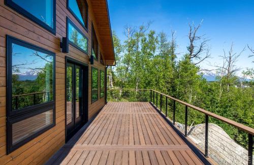 Gateway Villa | Luxury Living at The Eagles Perch Palmer AK