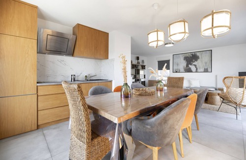 Amneville Apartment | Luxury lodge A l'Aube de Bali
