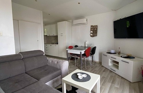 Liganj Apartment | Luxury Lovran Apartments with Swimming Pool - Standard One Bedroom Apartment