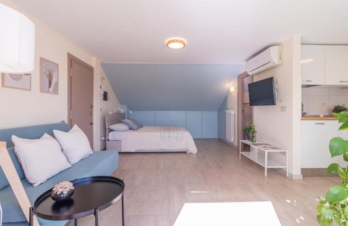 Monteverde Nuovo Apartment | Luxury Maison Dei Colli