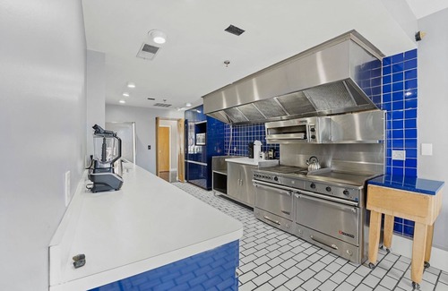 Watertown Apartment | Luxury Massive Penthouse in Watertown