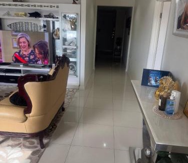 Brookfield House | Luxury Melton House Room 2