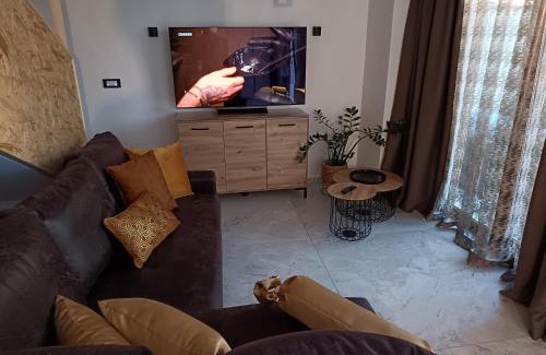 Brulo Apartment | Luxury New Blue moon