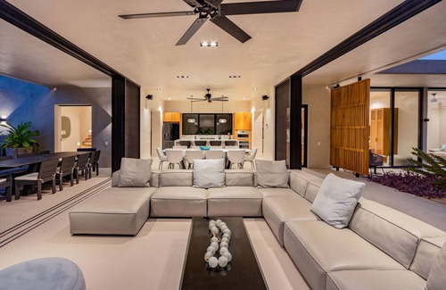 Santa Maria Huatulco Villa | Luxury Oceanfront Villa w/Pools & Elevator