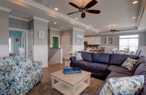 Ocean Isle Beach House | Luxury Oceanview 5Br/5.5 Bath, 2 Masters, Elevator, Huge Pool