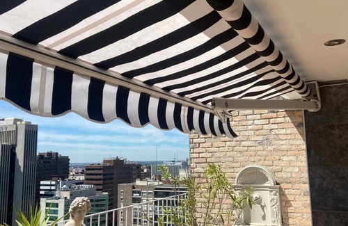 Castillejos Condo | Luxury Penthouse in Madrid.s Sky