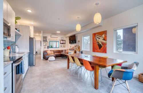 Hosford-Abernethy House | Luxury Penthouse - Rooftop Deck - 3BR - AC