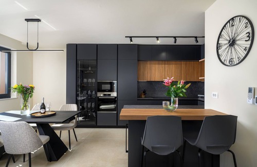 Katoro Apartment | Luxury Penthouse Viki with sea view