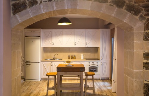 Amari Villa | Luxury privacy in Cretan countyside