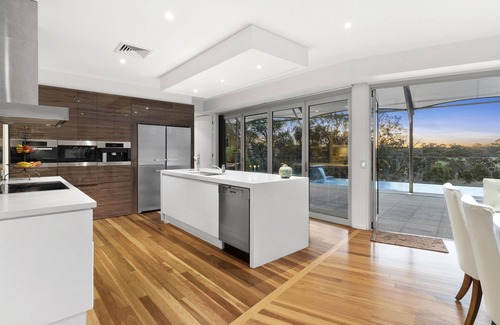 Elaine House | Luxury Private Estate