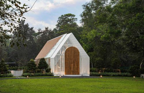 Chiang Rai Villa | Luxury Private Villa at Something Journey