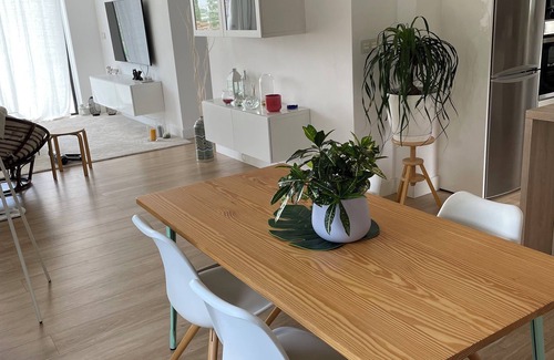 Peligros Ski Chalet | Luxury Retreat in Monteluz: Pool, Gardens & Privacy. Granada