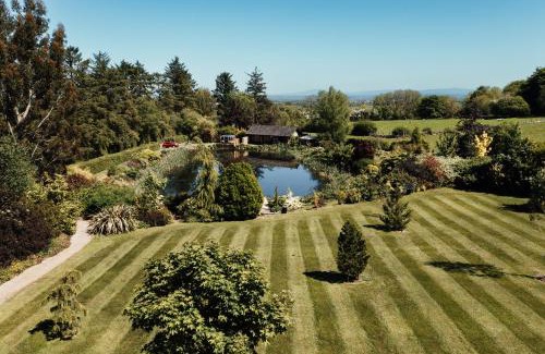 Macosquin Apartment | Luxury Retreat -Perfect To Explore The North Coast