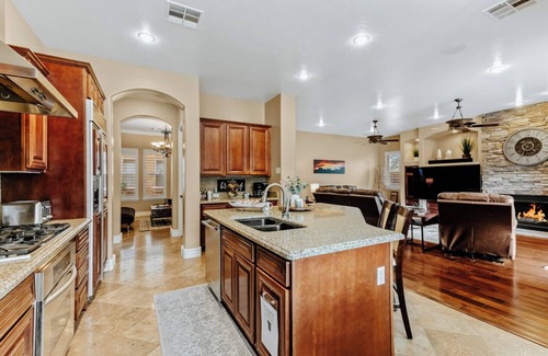 Power Ranch House | Luxury Retreat With Heated Pool & Hidden Game Room 6 Bedroom Home by RedAwning