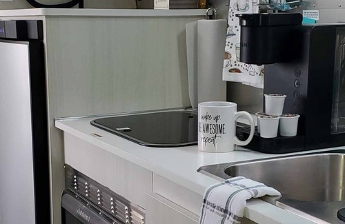 Wylie House | Luxury Rv with Patio Deck- Perfect Weekend Getaway