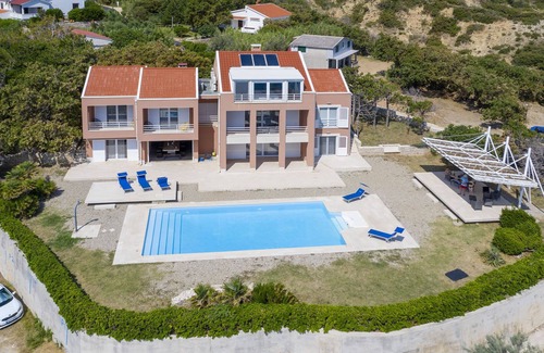 Bosana Villa | Luxury Seafront Villa Exclusive Pag with private swimming pool by the beach on island of Pag