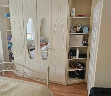 Donaghmede House | Luxury Stay