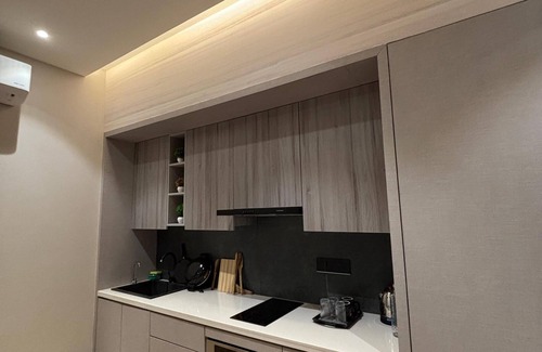 Greater Noida Apartment | Luxury Studio at Vaelora Stay