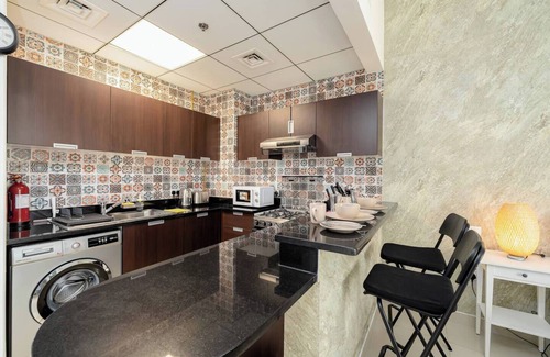 Dubai Sports City Apartment | Luxury Studio - Golf Views - Sports City, Dubai