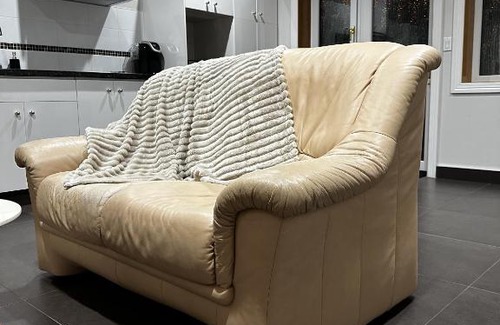 Vancouver South Apartment | Luxury Vancouver Suite Near YVR and Downtown