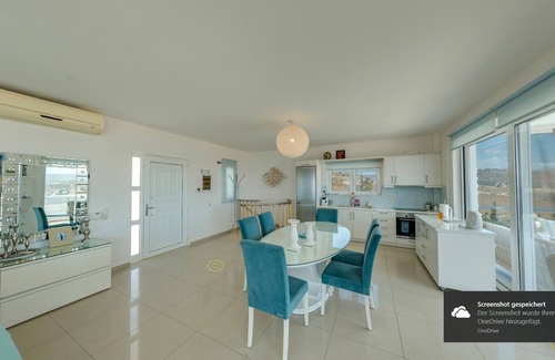 Kalamaki Villa | Luxury Villa Delfini Kalamaki Seaside Pool Jacuzzi Wi-Fi, Smart HOME