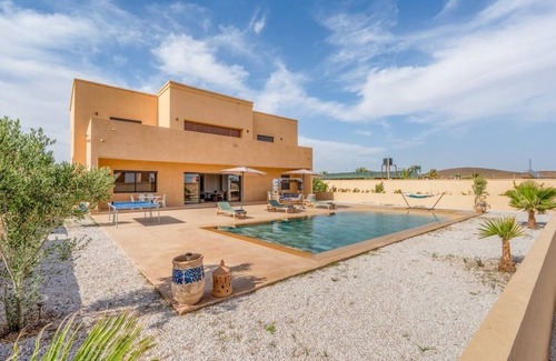 Douar Khalifa Ben Mbarek Villa | Luxury Villa