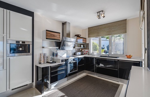 Armenime Villa | Luxury villa with fantastic sea views