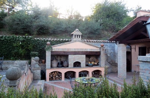 Campagnano di Roma Villa | Luxury Villa With Pool Near Rome