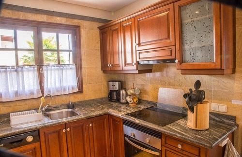 Montana Roja Villa | Luxury Villa with Private Heated Pool, WiFi and Wonderful Sea and Mountain Views