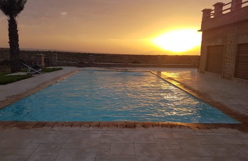 Ain Chkef Villa | Luxury villa with private pool not overlooked.