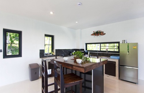 Ko Pha-ngan Villa | Luxury Villa with Sea View & Swimming Pool