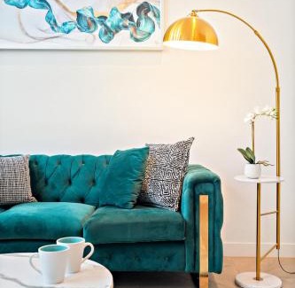 Port Melbourne House | Luxury VIP 4-Bedroom Townhouse in Port Melbourne