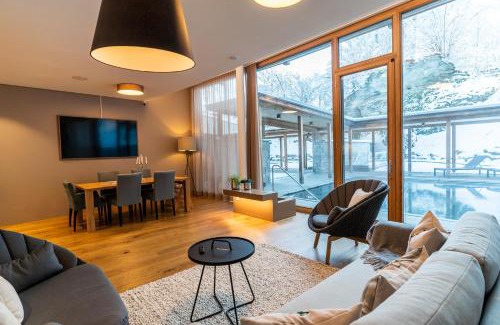 Flims Apartment | Luxus-Mountain-Suite Rocca Bella mit Dampfbad & saisonalem Aussen-Pool