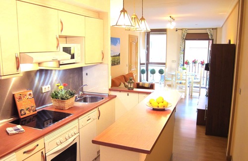 Prosperidad Apartment | Luz con Balcón en Pleno Madrid