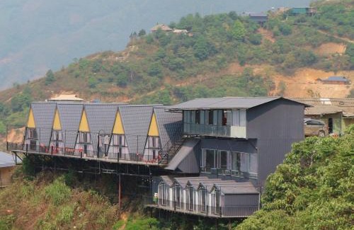 Bac Yen Hotel | Mây House – Sống Lưng Khủng Long