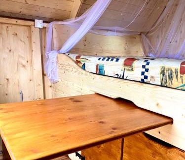 Wuthenow House | Märchenhütte- Campen am Wald und See