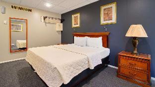 North Canton Hotel | M Star North Canton - Hall of Fame