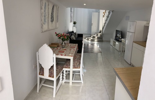 Pla del Bon Repos Apartment | M3-loft-Apartment-Luxury-Private Bathroom-City view