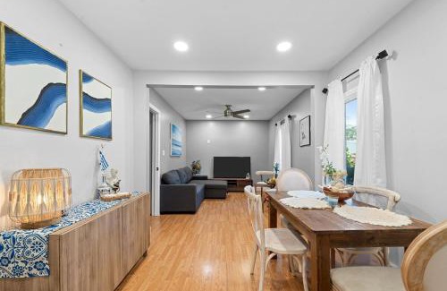 Long Island Apartment | MacArthur House