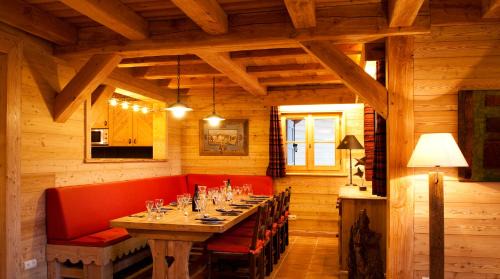 Cognet Ski Chalet | Madame Vacances Chalet Marmotte