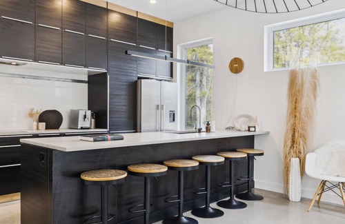 Collingwood House | Madeline by the Bay: Serene Sanctuary Retreat