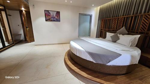 Palanpur Hotel | Madhvi Hotel now SUNDHA HOTEL