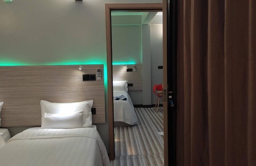 Fulidhoo Hotel | Madi Grand Maldives-Guesthouse For Travelers Seeking Both Relaxation & Adventure